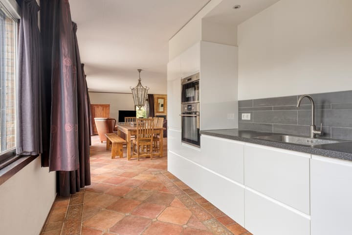 Photo 3 of Vogelzand 2307