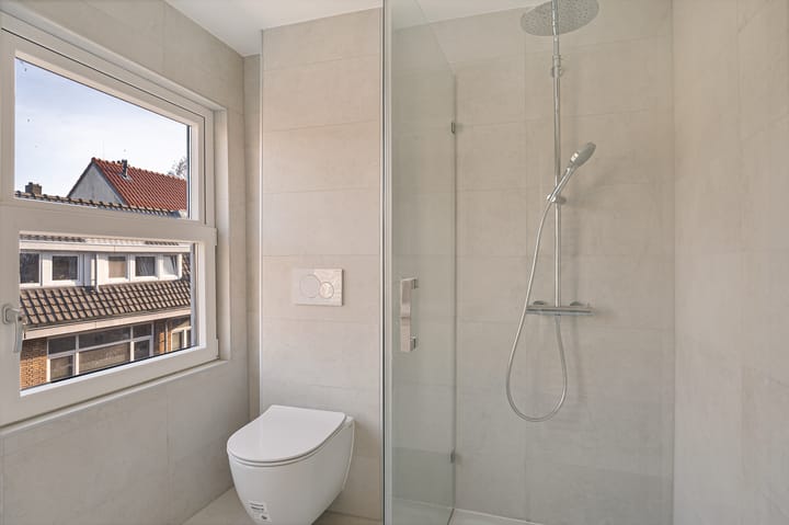 Foto 3 van Von Leibnizstraat 2-B