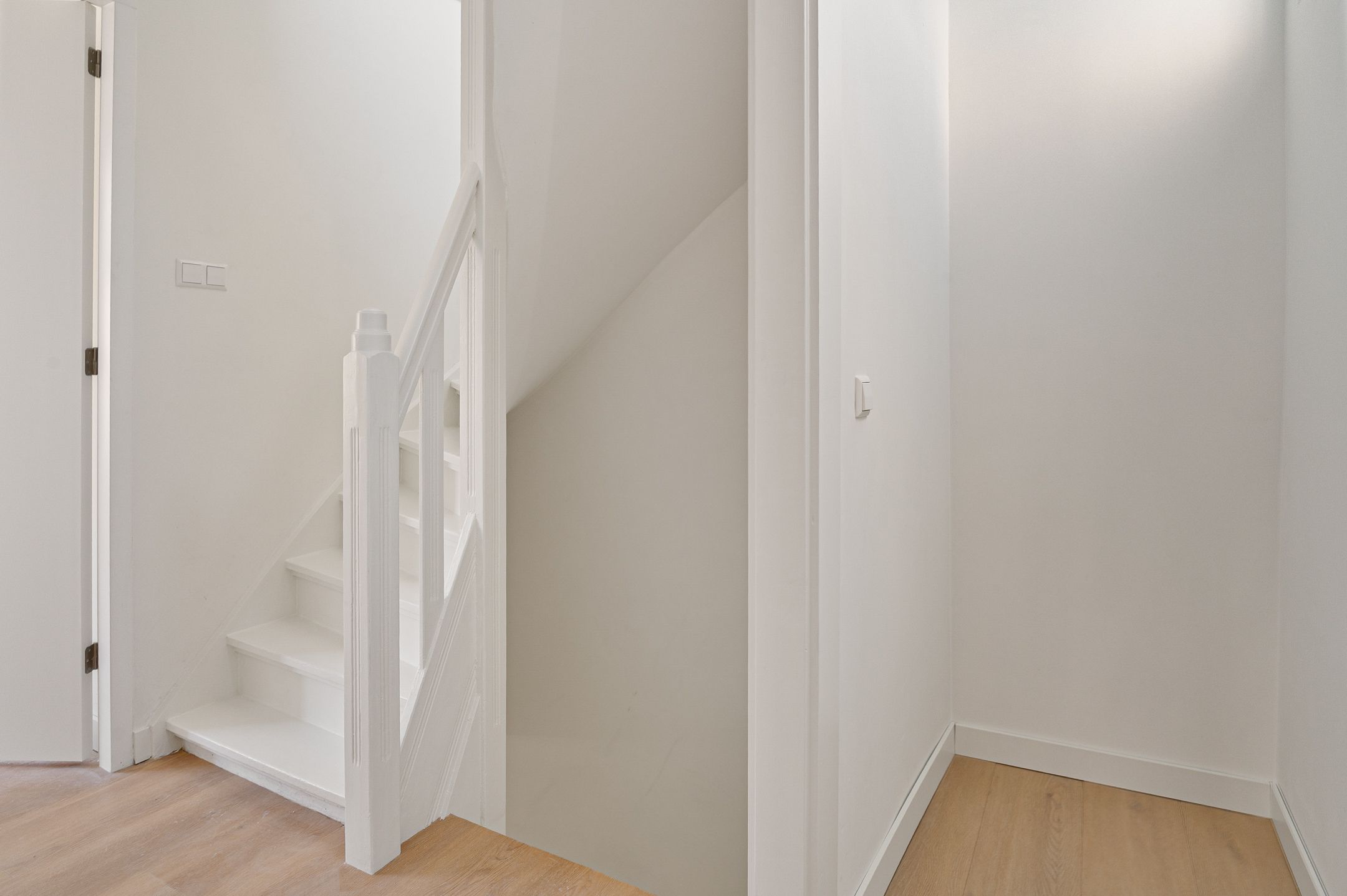 Foto 9 van Von Leibnizstraat 2-B