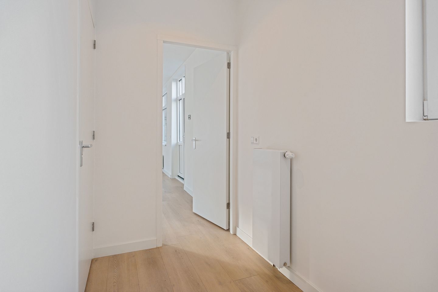 Foto 10 van Von Leibnizstraat 4-A