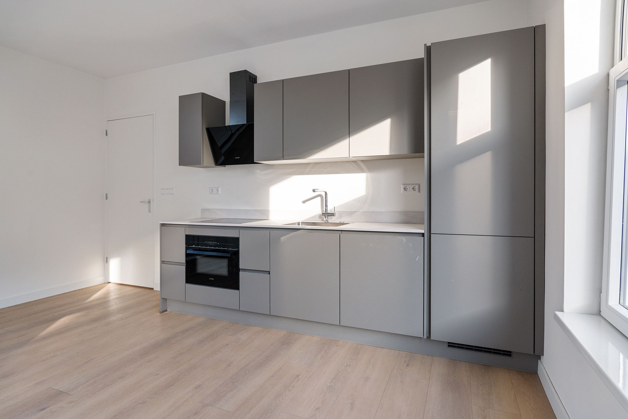 Foto 15 van Von Leibnizstraat 4-A