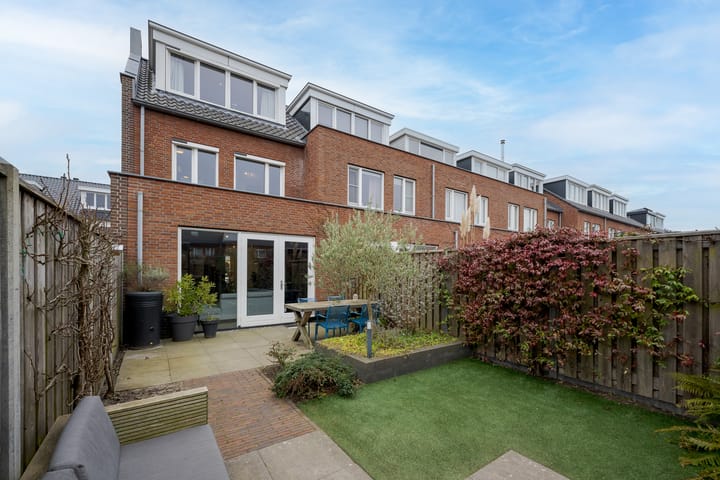 Foto 3 van Vliegend Hert 29