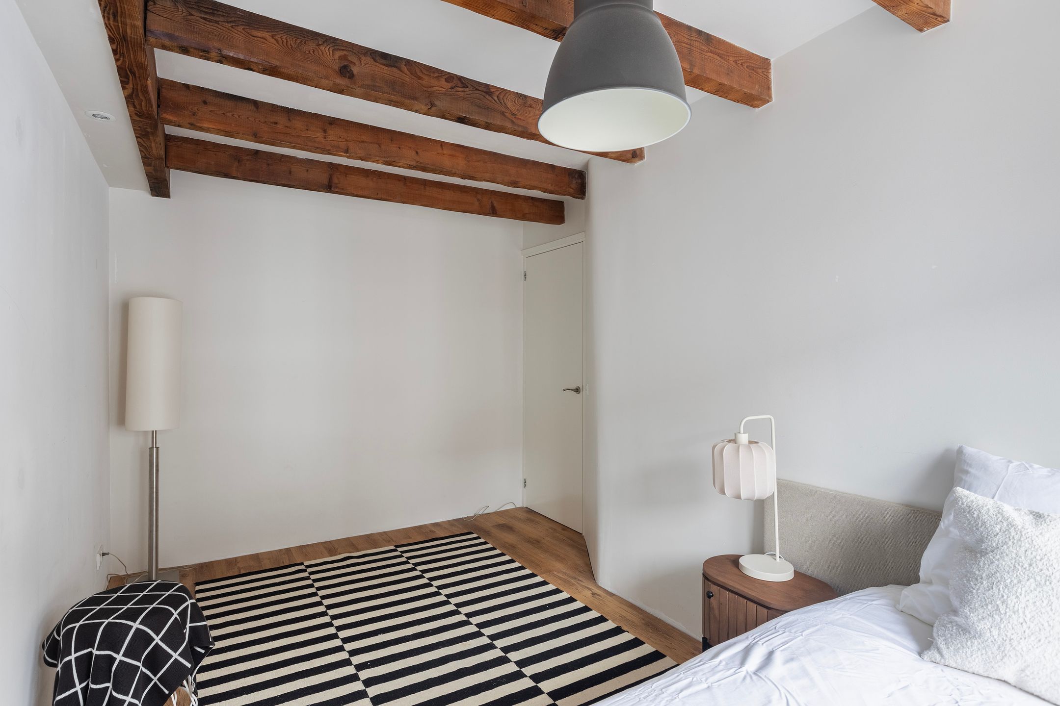 Foto 30 van Zuidhoek 249-A