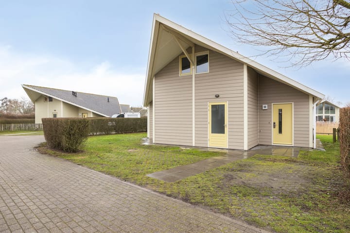 Photo 7 of Veerse Meerdreef 50