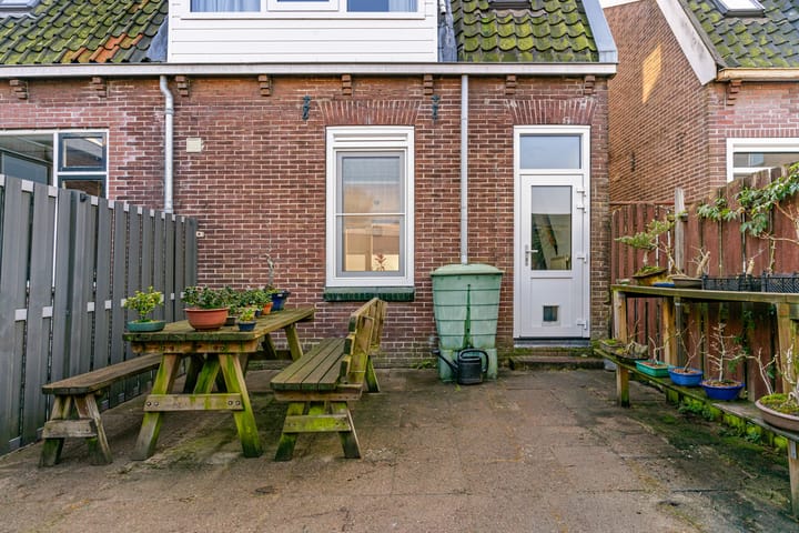 Photo 19 of Machinistenstraat 6