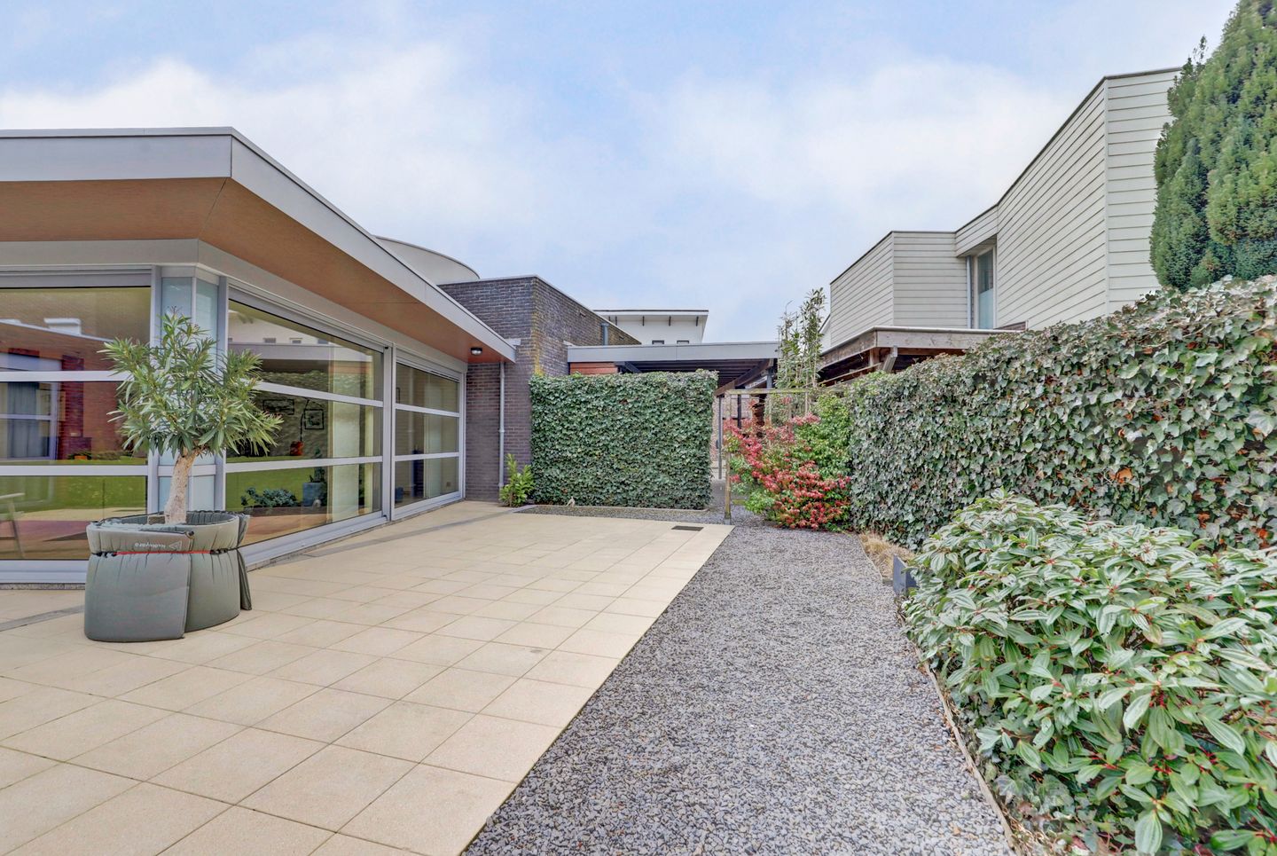 Photo 44 of Houtwal 12