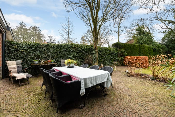 Photo 38 of Plasweg 43