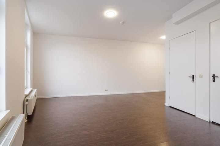 Photo 3 of Nieuwe Haagdijk 69-B1