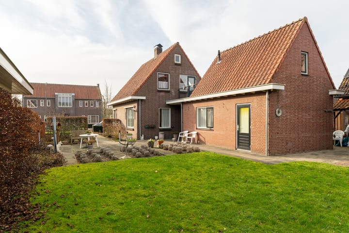 Photo 2 of Kastanjelaan 18