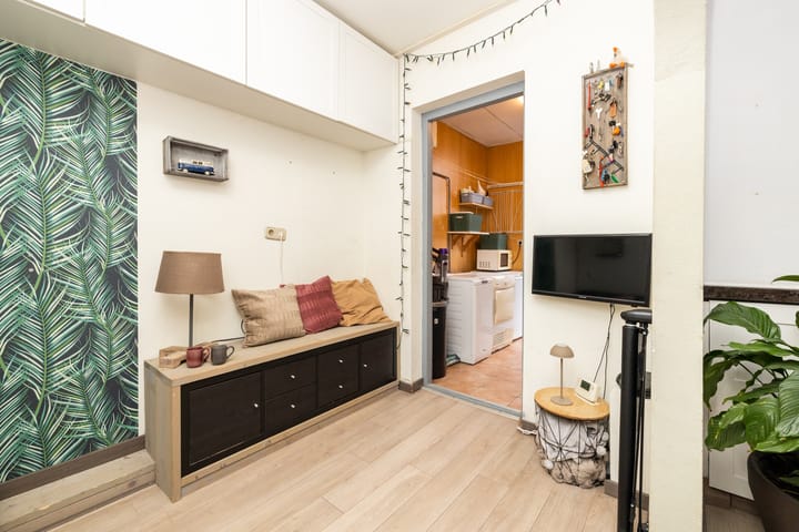 Photo 22 of Rozemarijn 85