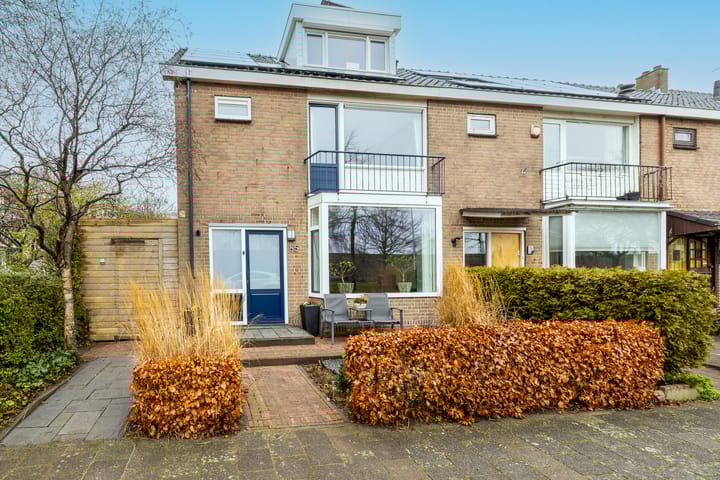 Photo 47 of Rozemarijn 85