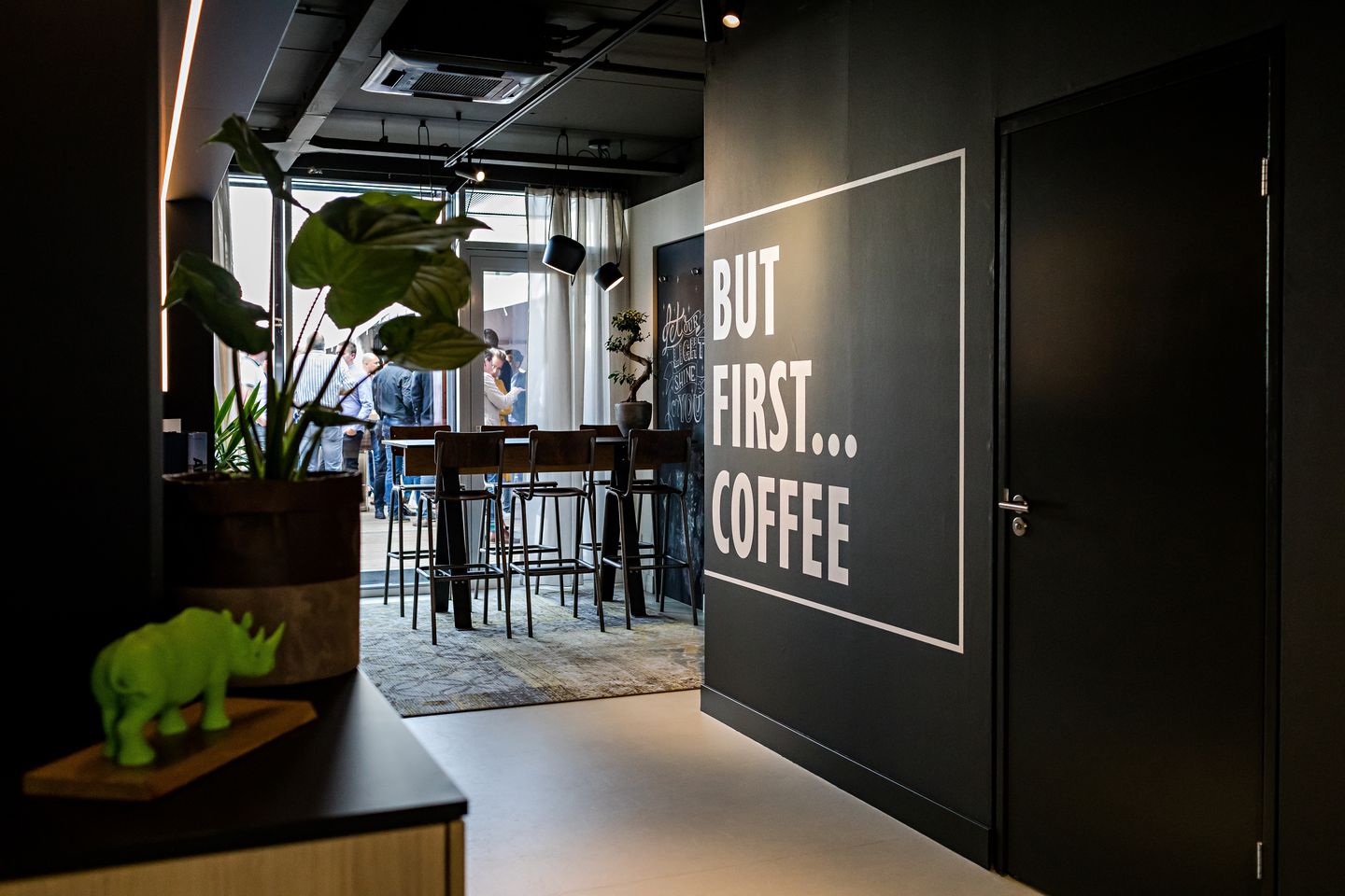 View photo 2 of Rudolf Dieselstraat 38