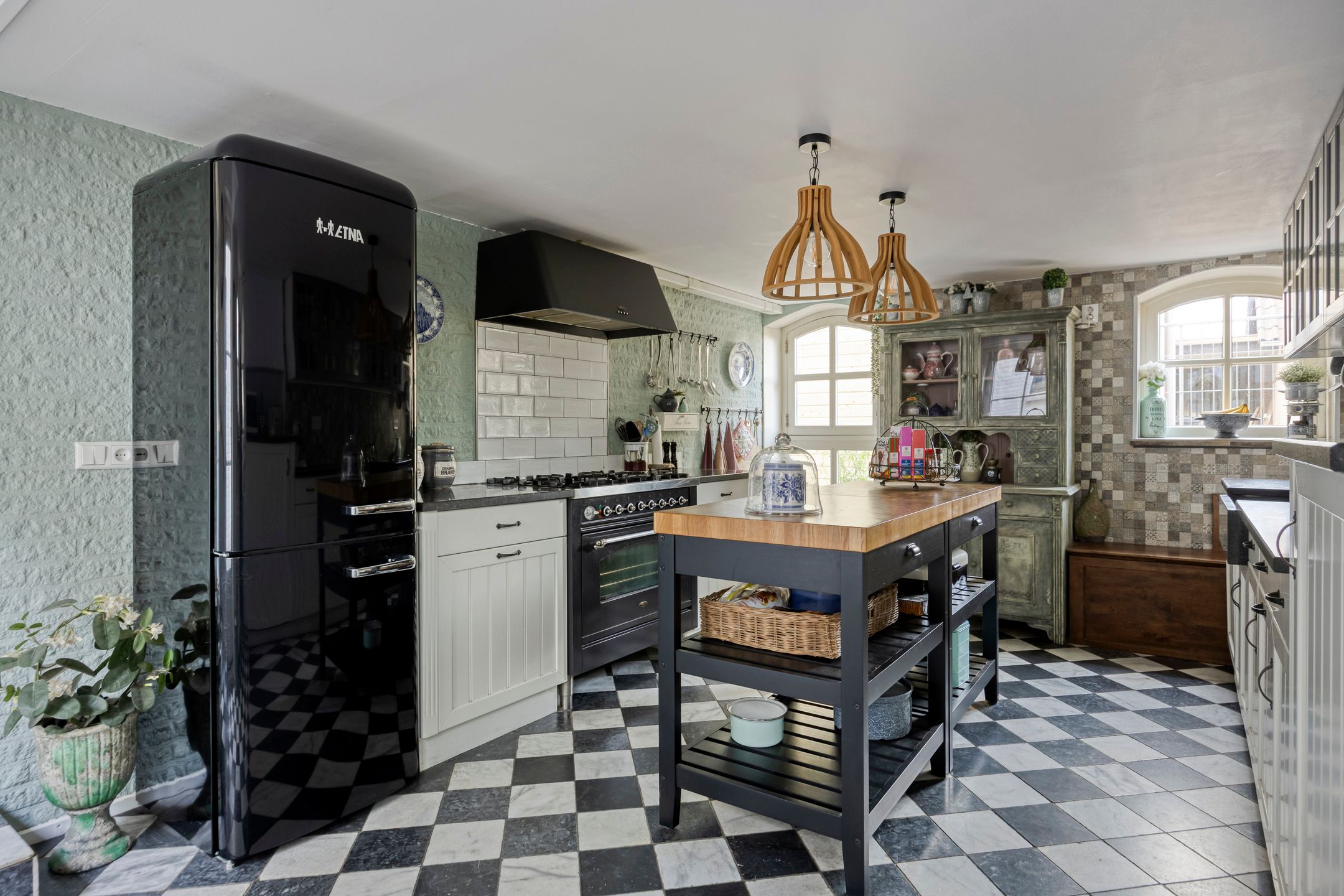 Photo 12 of Lindenlaan 39-A