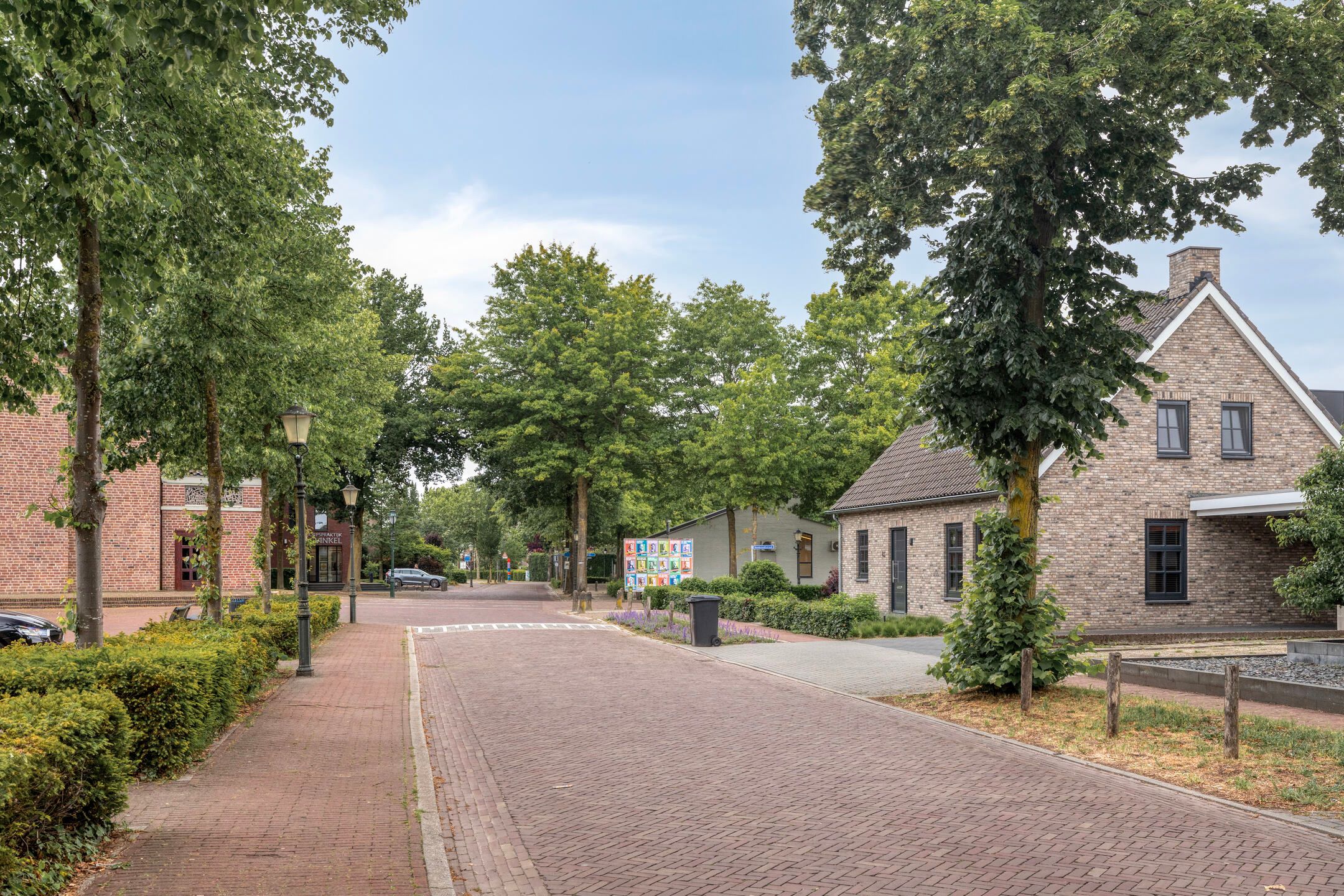 Photo 60 of Lindenlaan 39-A