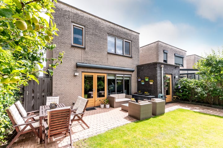 Foto 4 van Picassoweg 32