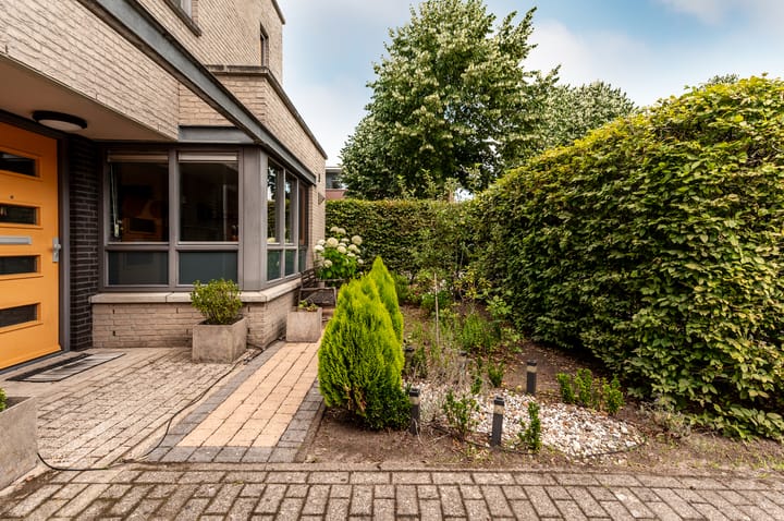 Foto 7 van Picassoweg 32