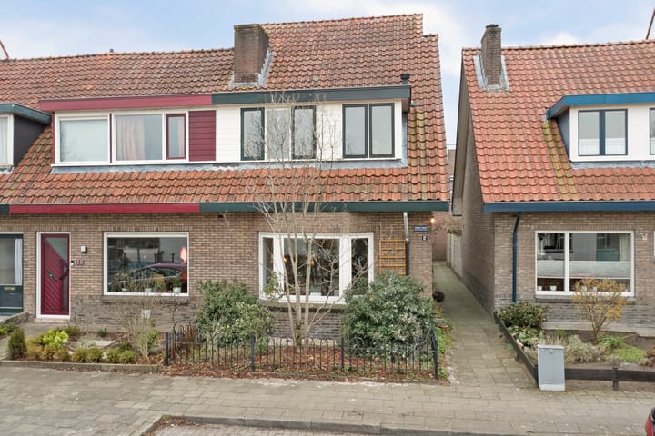 Waalstraat 12