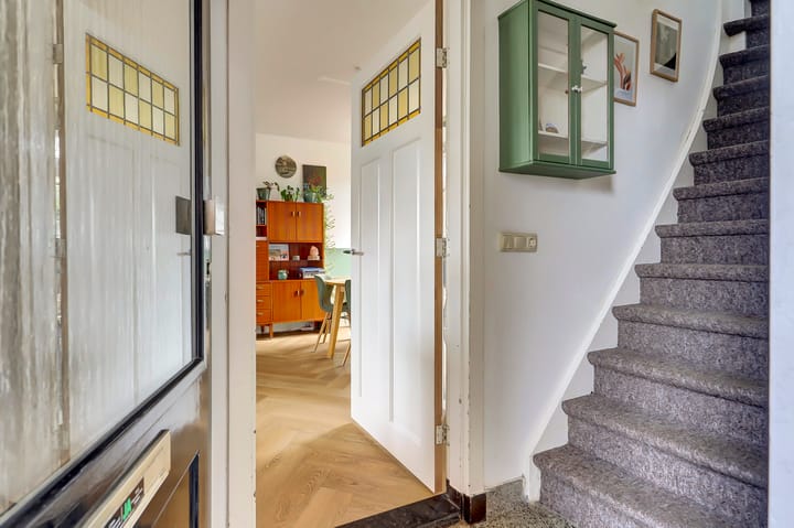 Photo 7 of Waalstraat 12