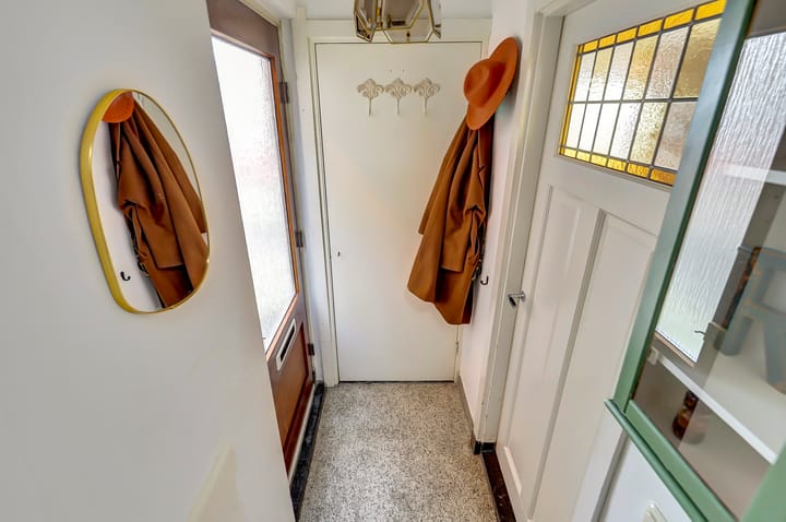 Photo 8 of Waalstraat 12