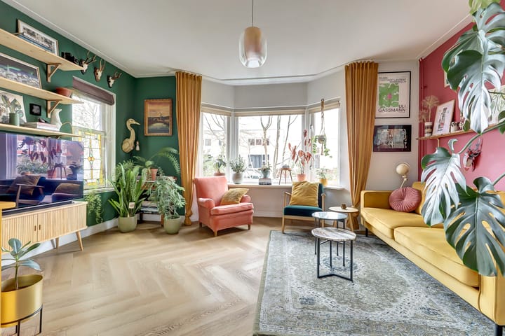 Photo 2 of Waalstraat 12