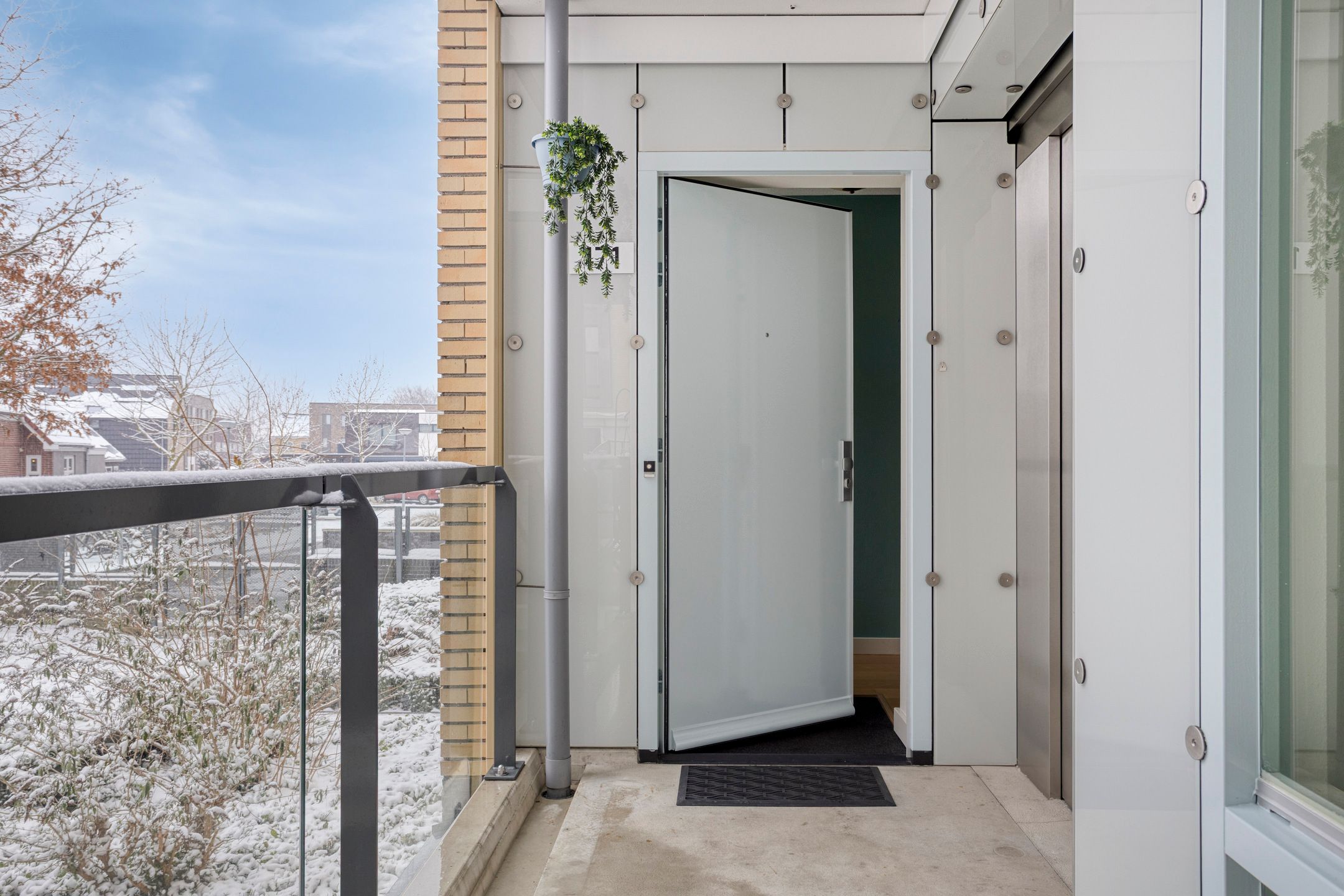 Photo 33 of Burgemeester Jhr. Quarles van Uffordlaan 171