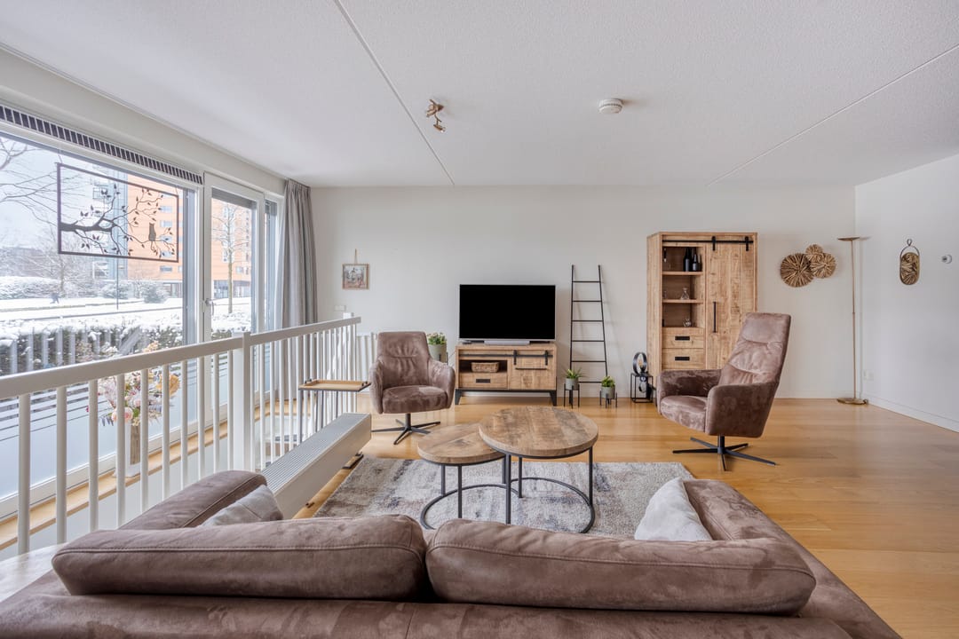 Photo 7 of Burgemeester Jhr. Quarles van Uffordlaan 171