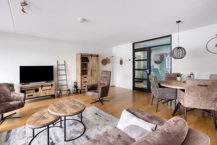 Foto 2 van Burgemeester Jhr. Quarles van Uffordlaan 171