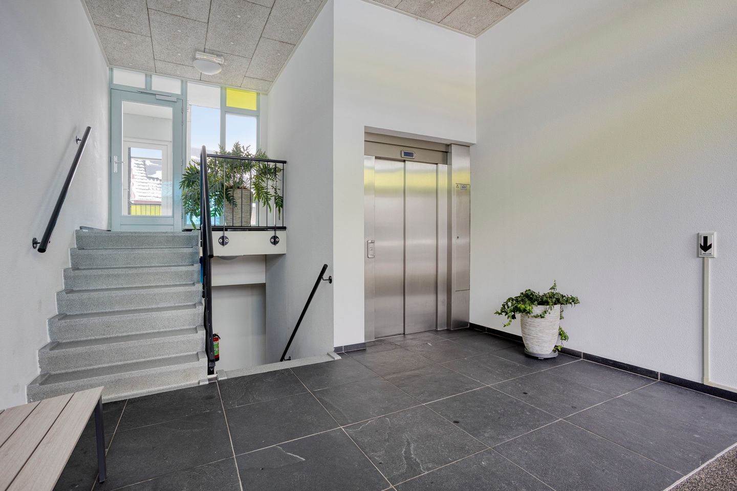 Photo 34 of Burgemeester Jhr. Quarles van Uffordlaan 171