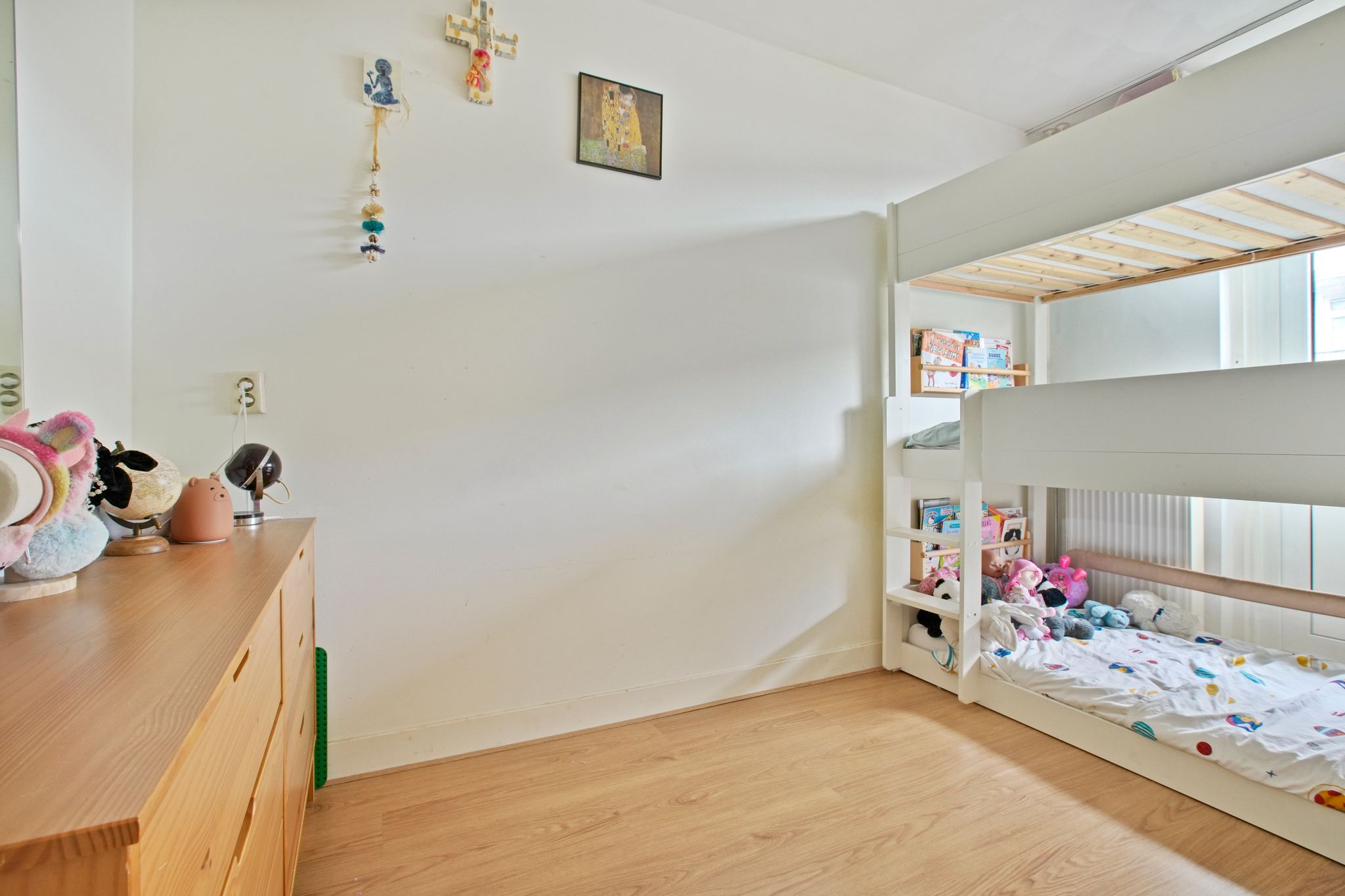 Photo 9 of Orteliusstraat 108-2