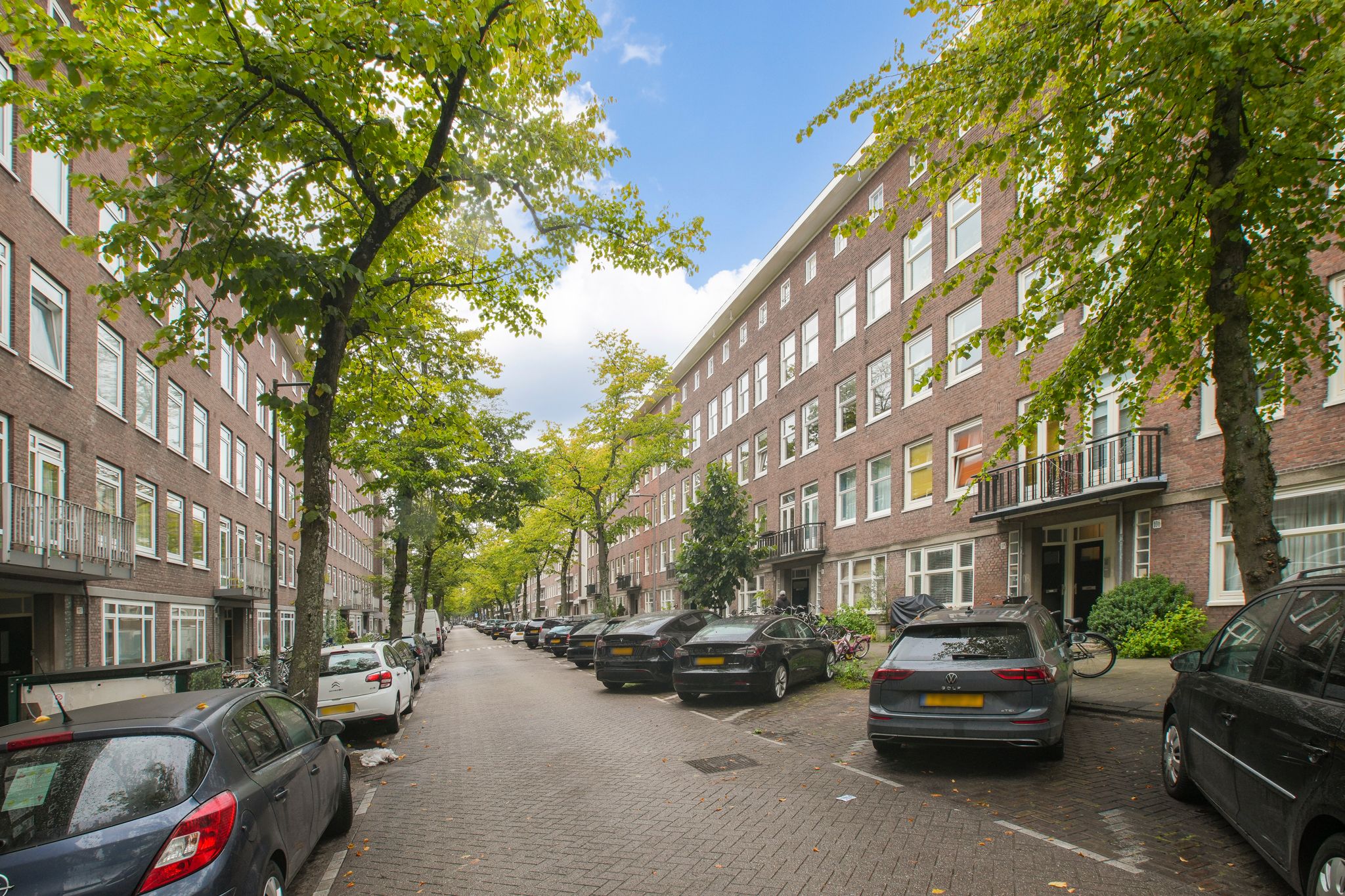 Photo 15 of Orteliusstraat 108-2