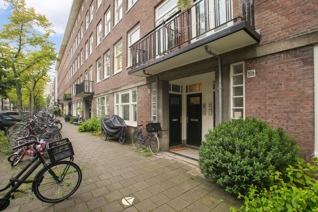 Photo 16 of Orteliusstraat 108-2