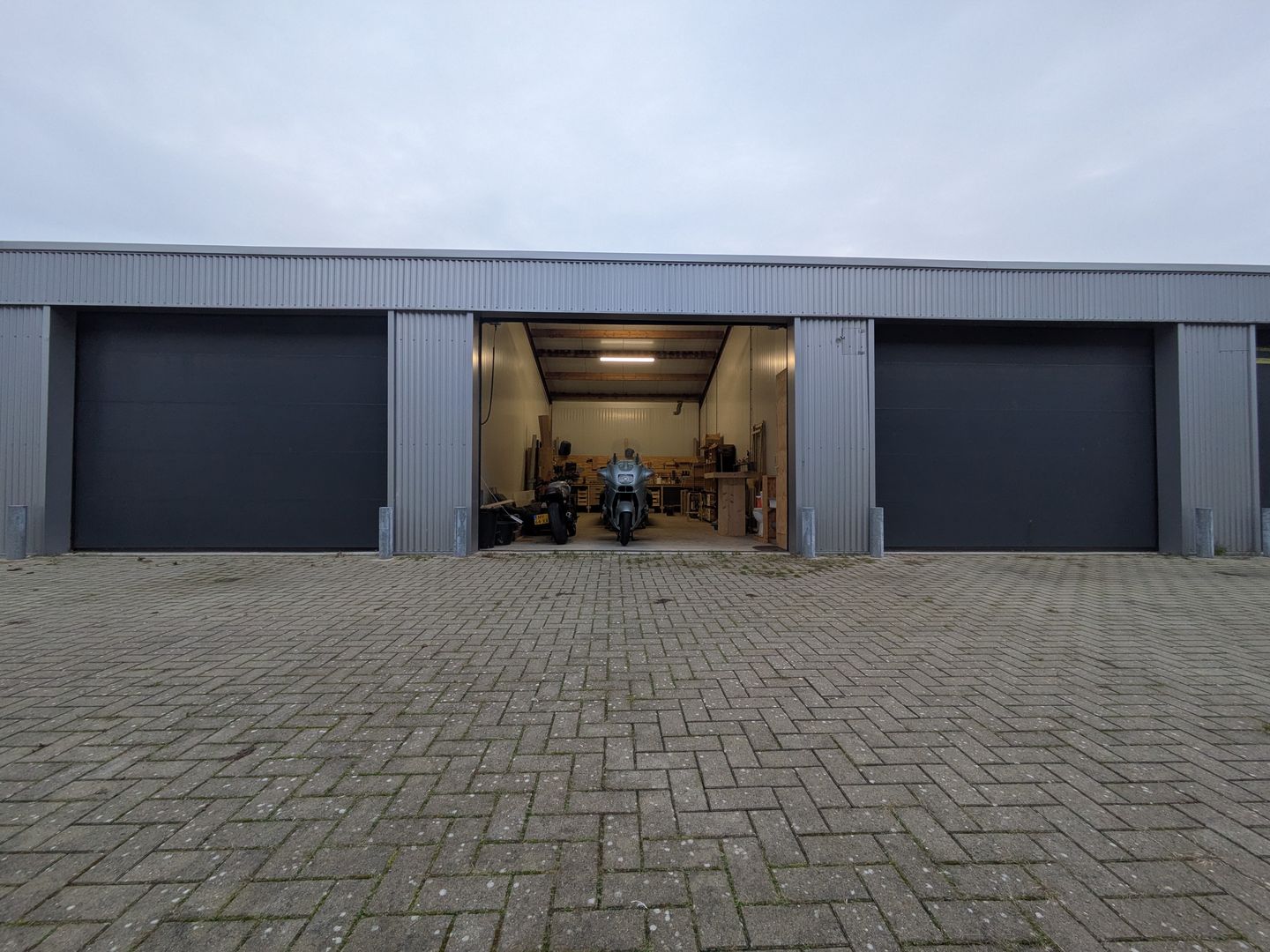 View photo 2 of Mercuriusweg 21-7