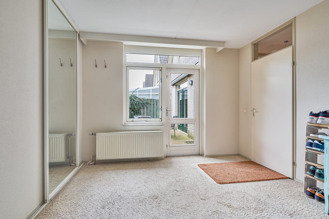 Photo 16 of Schubertstraat 8