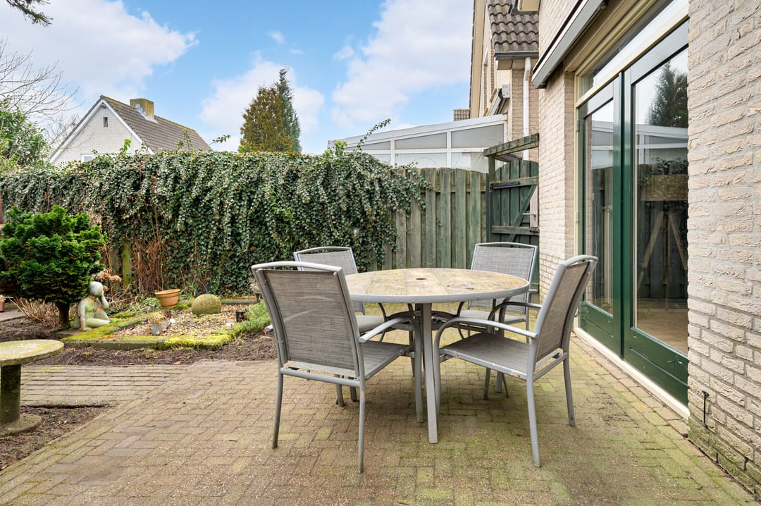 Photo 31 of Schubertstraat 8