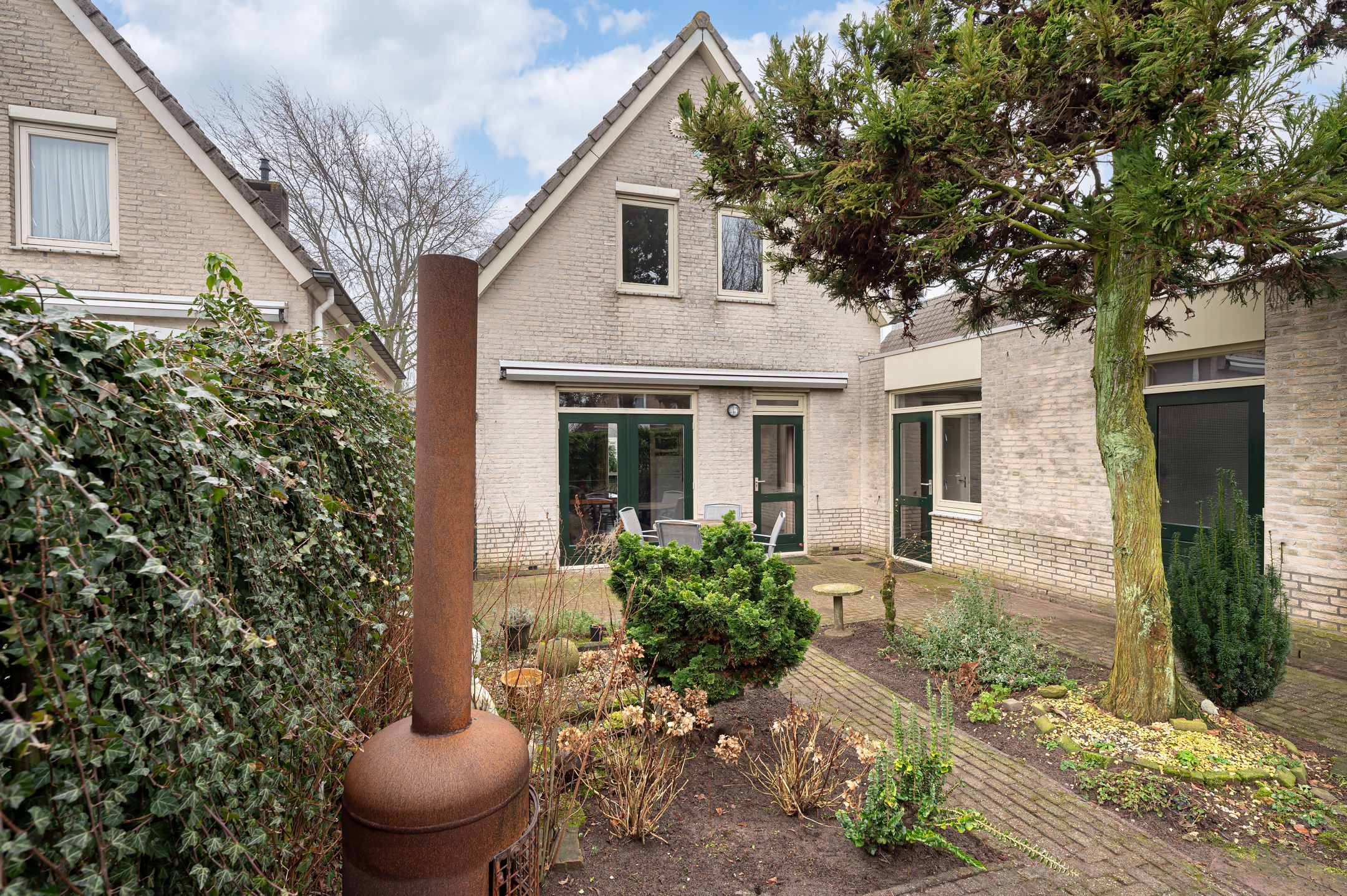 Photo 36 of Schubertstraat 8