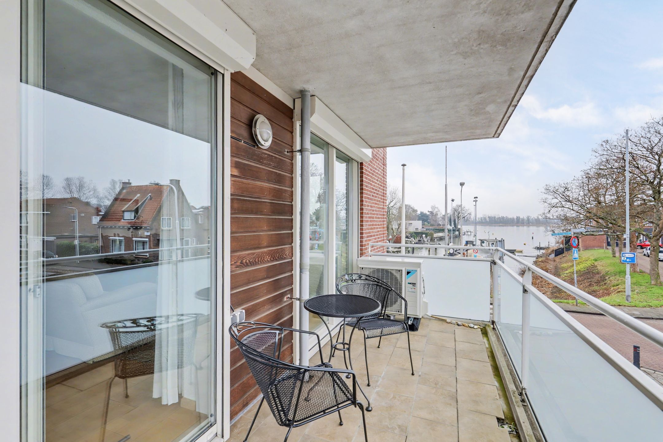 Foto 12 van Oosterbrugstraat 15