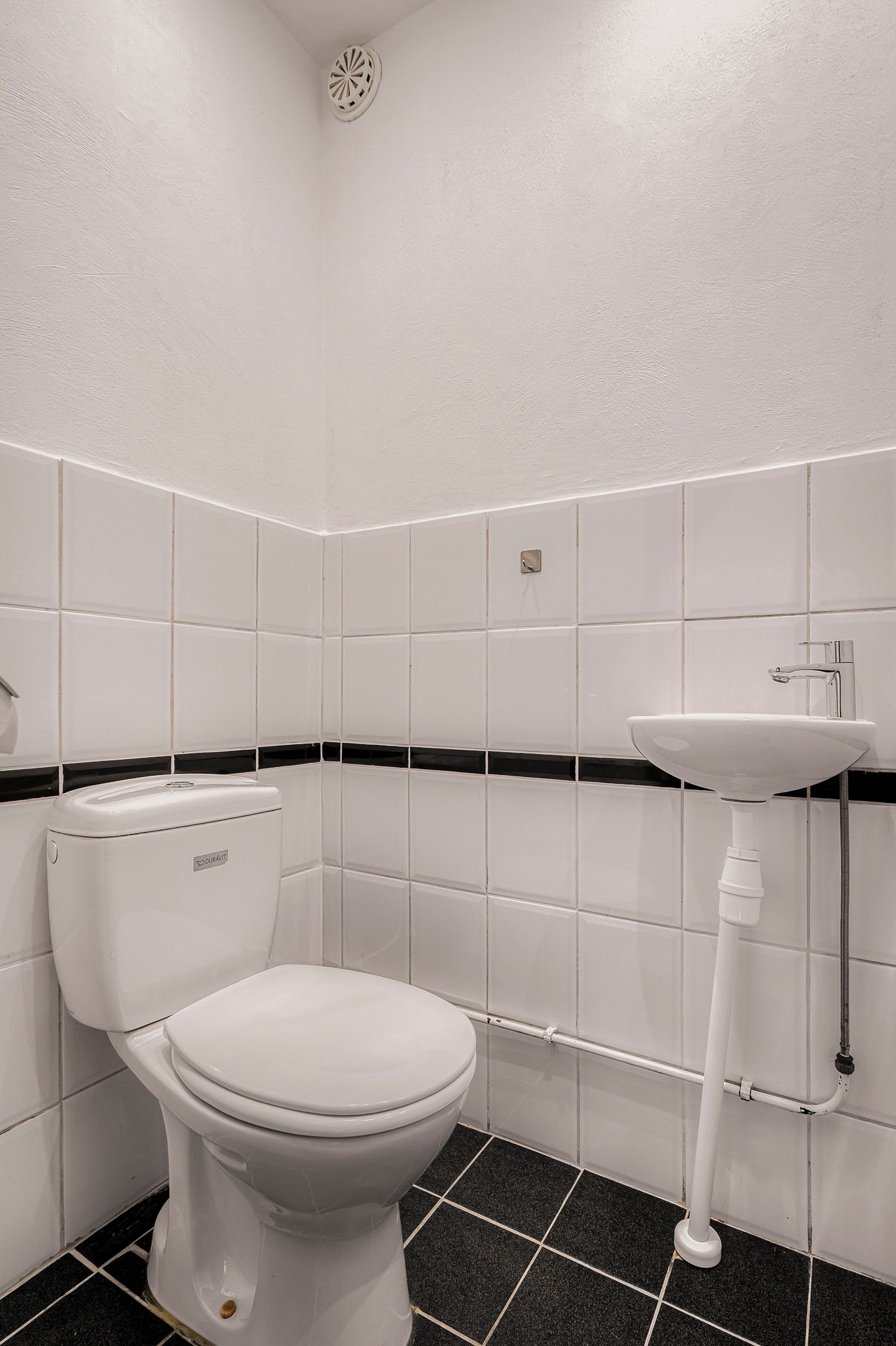 Foto 24 van Kostverlorenhof 142