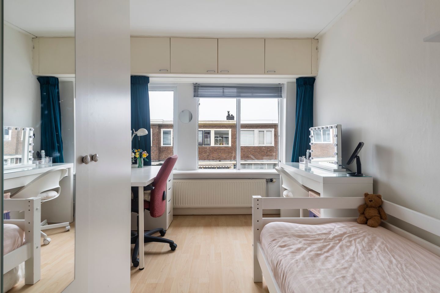 Foto 29 van Jacob Marisstraat 7