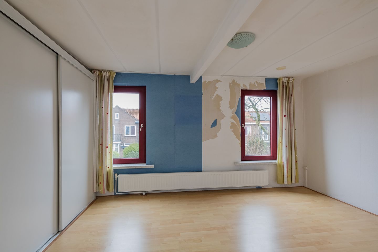 Photo 20 of Velserduinweg 252