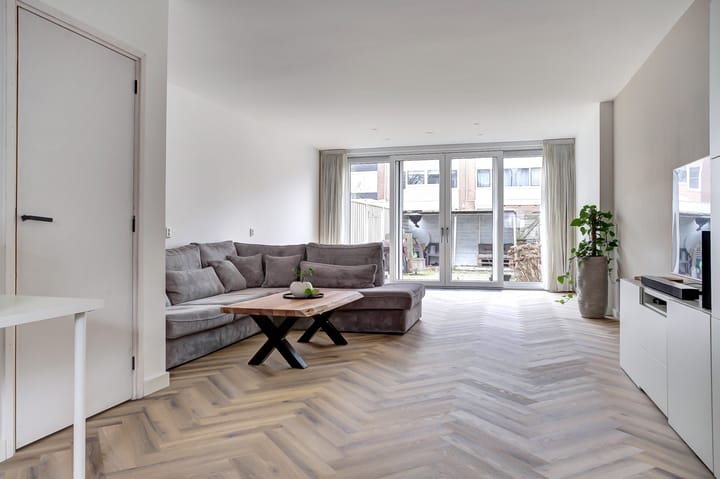 Photo 9 of Doorzwin 2254