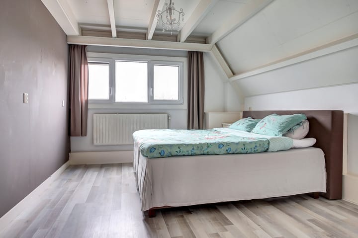 Photo 25 of Doorzwin 2254