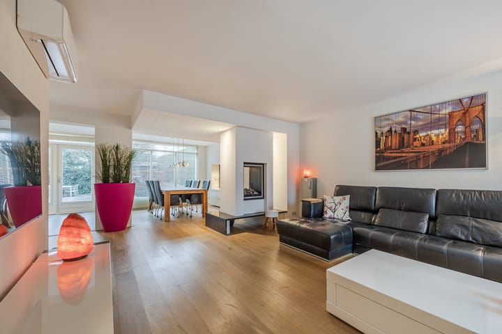 Photo 9 of Mosterdveld 7