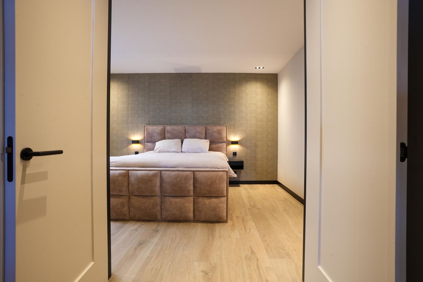 Photo 10 of Kerkstraat 17-A