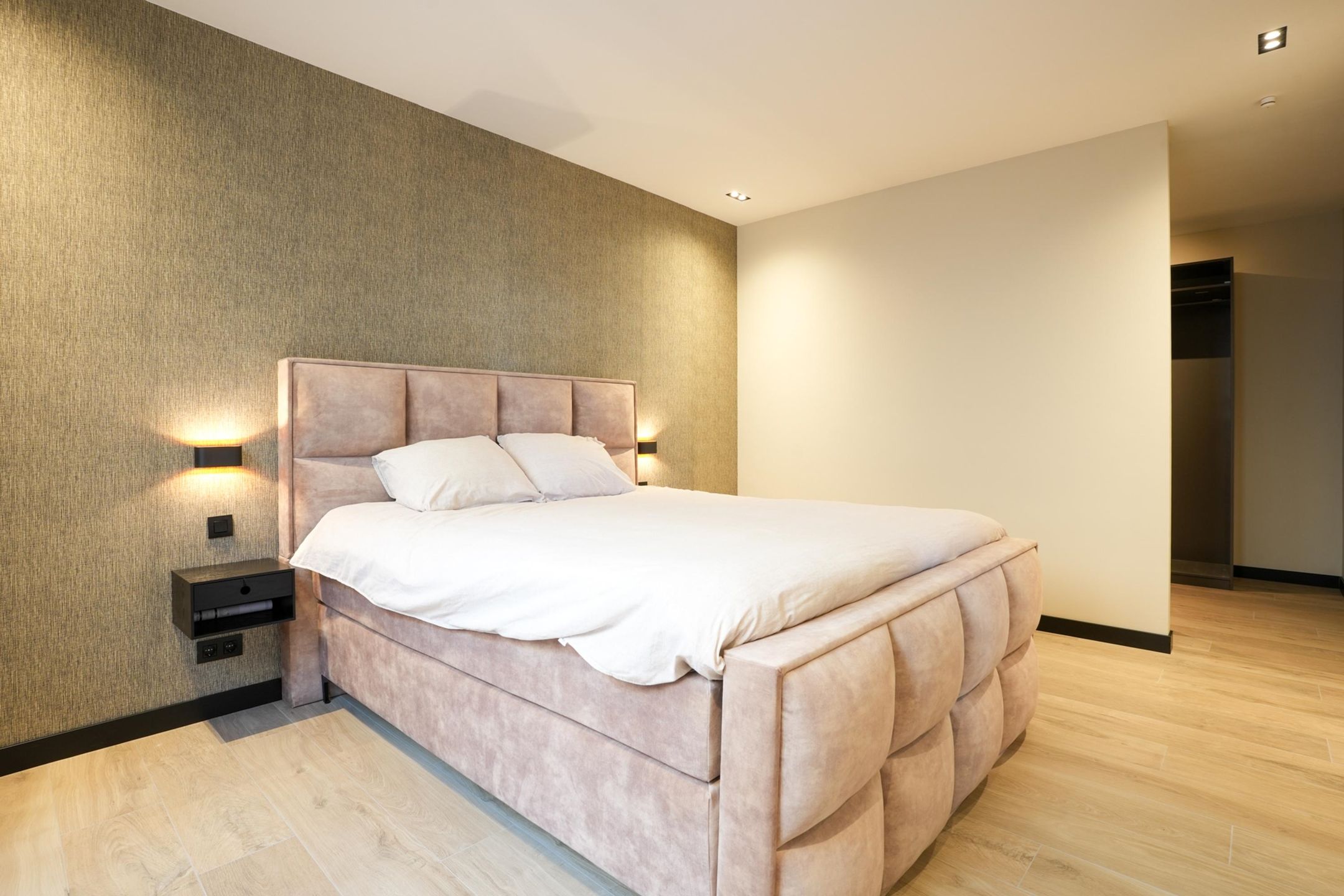 Photo 12 of Kerkstraat 17-A