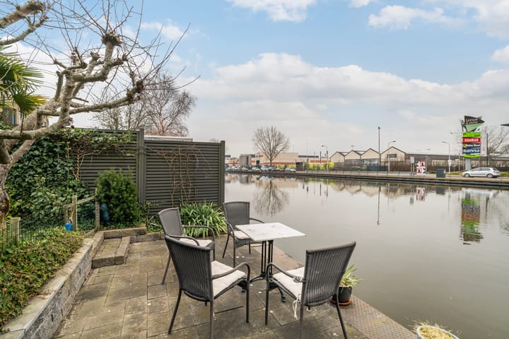 Foto 18 van Van Barenstraat 36