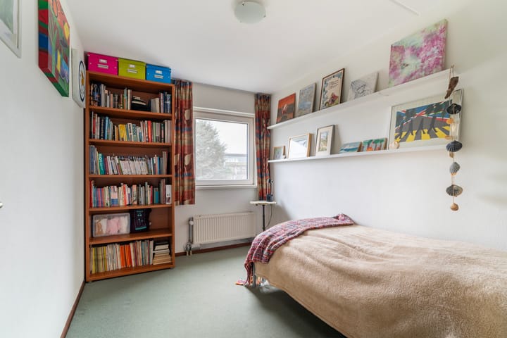 Foto 31 van Van Barenstraat 36