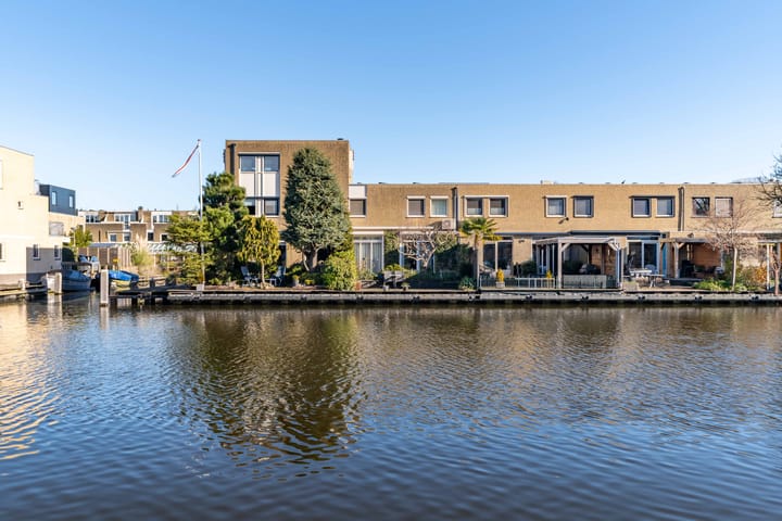 Foto 47 van Van Barenstraat 36