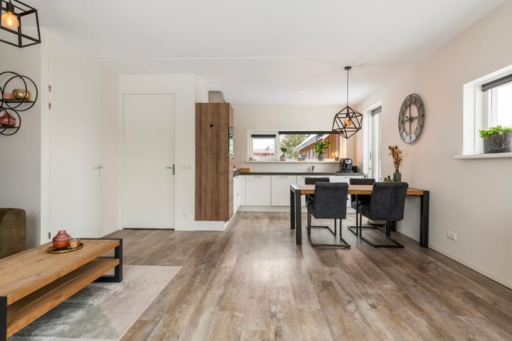 Foto 5 van Schoolderserf 4