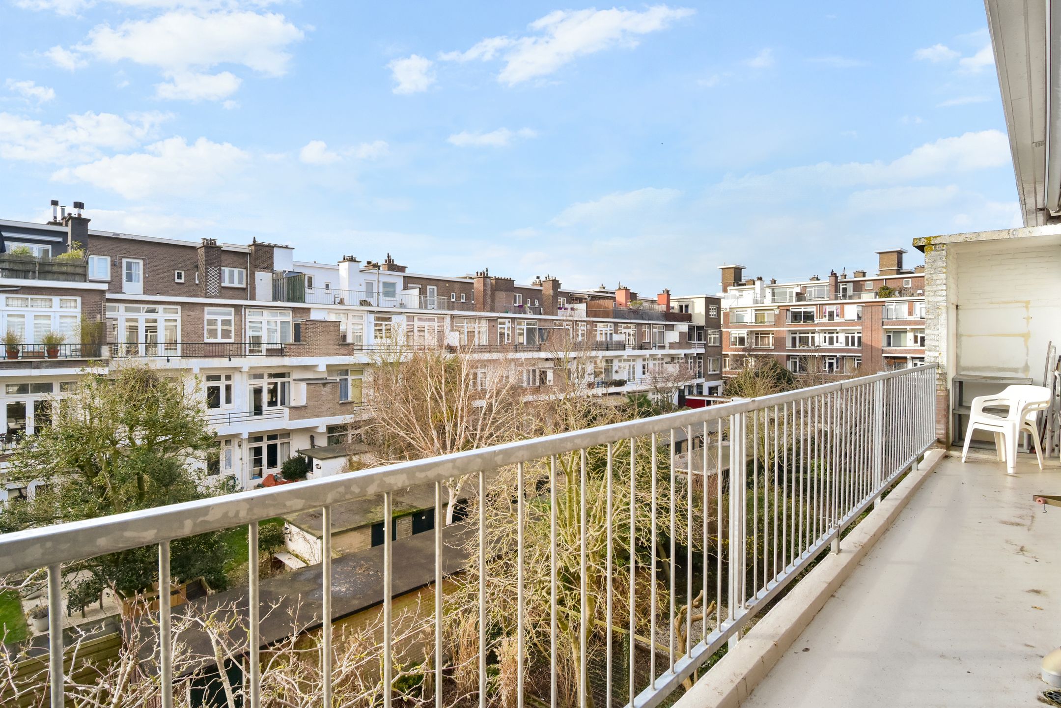 Foto 3 van Pinksterbloemplein 63