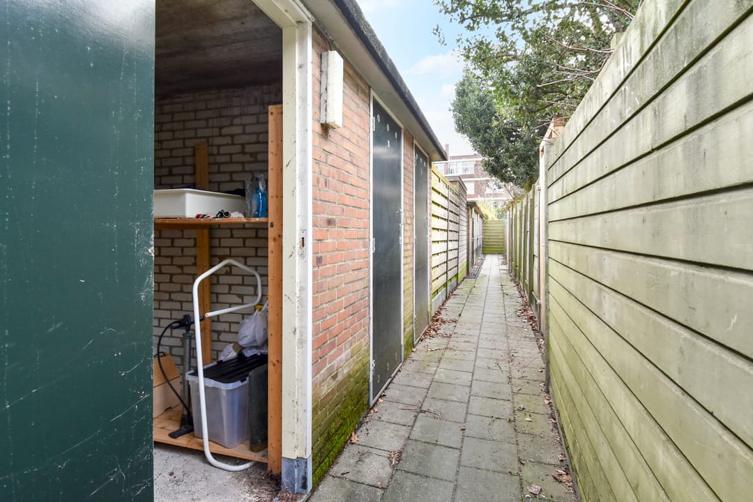 Foto 41 van Pinksterbloemplein 63